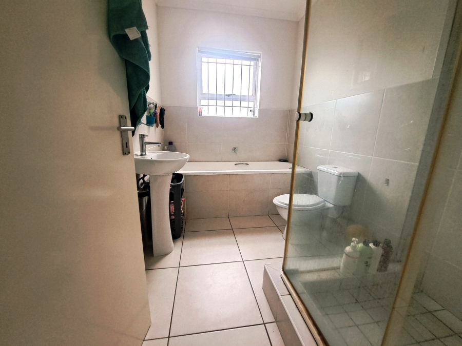 3 Bedroom Property for Sale in Vredenburg Western Cape